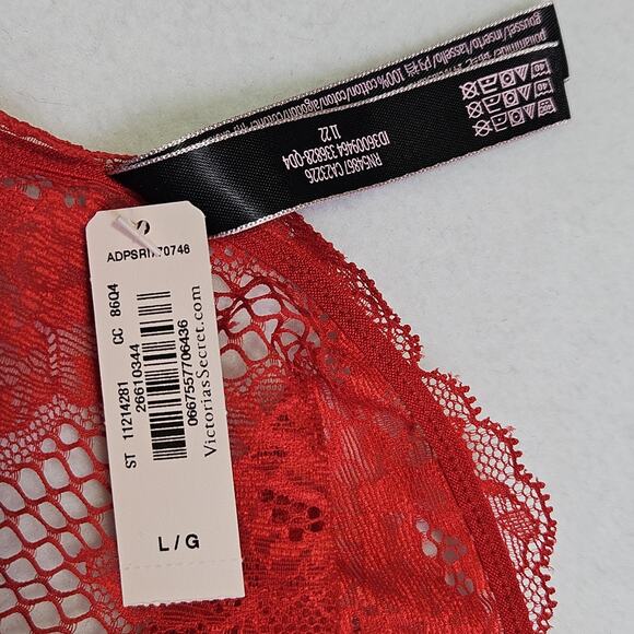 NEW Victorias Secret Set Chemise Nightie XL V-String Panties L Red Lace Satin - Picture 14 of 14